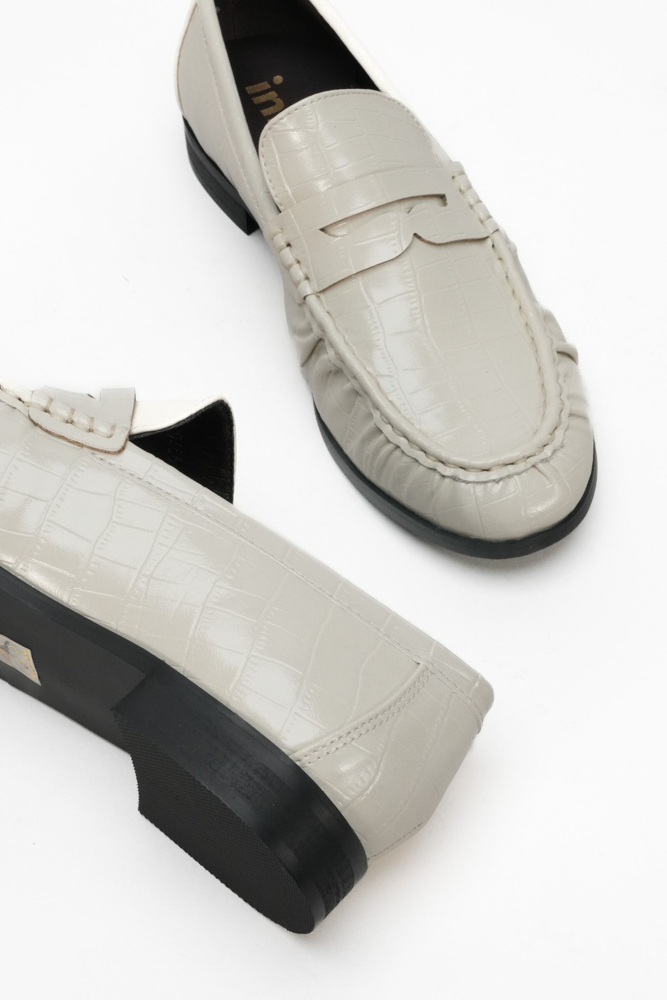 LÉONIE Moccasins - Ivory